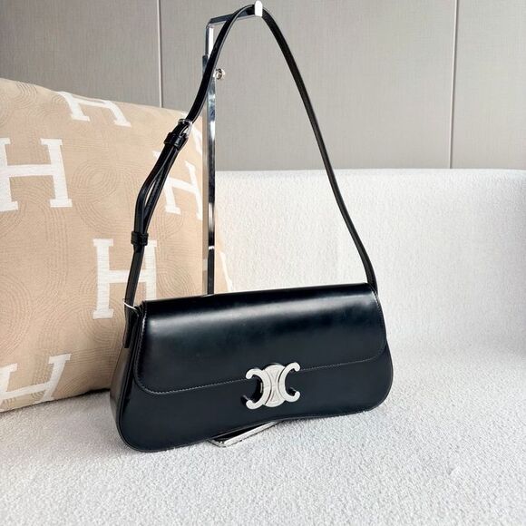 Celine Women Pre-Loved Bag Very Good Condition - Picture 6 of 9